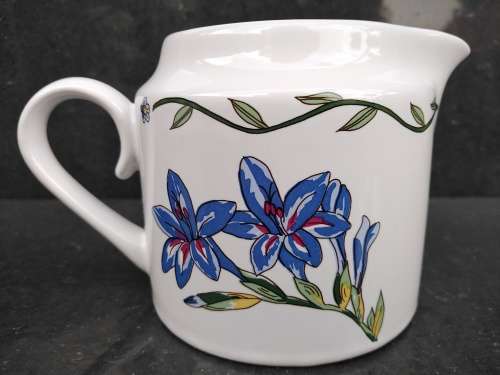 Vintage! Thailand - International China Company - Stoneware - Creamer And Sugar Bowl
