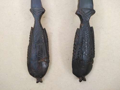 Africana! - Ebony - Set Of Wooden Salad Servers - Fish Handles