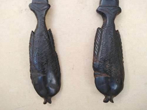 Africana! - Ebony - Set Of Wooden Salad Servers - Fish Handles