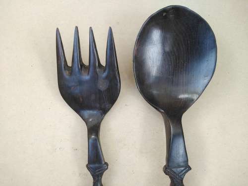 Africana! - Ebony - Set Of Wooden Salad Servers - Fish Handles