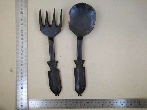 Africana! - Ebony - Set Of Wooden Salad Servers - Fish Handles 2