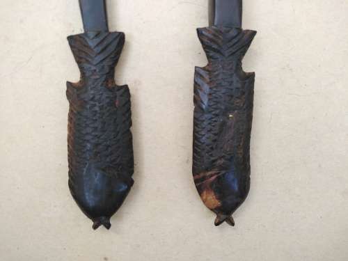 Africana! - Ebony - Set Of Wooden Salad Servers - Fish Handles 2