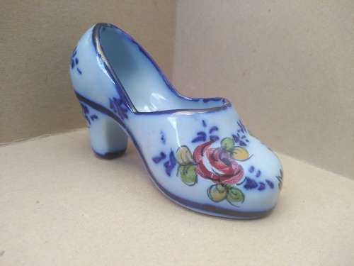 Vintage! Alcobaca - Portugal - Hand Painted Pottery - Porcelain - High Heel Shoe