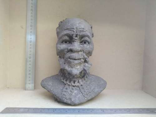 African! - Hand Made Clay Bust - Old Man (grainy surface)