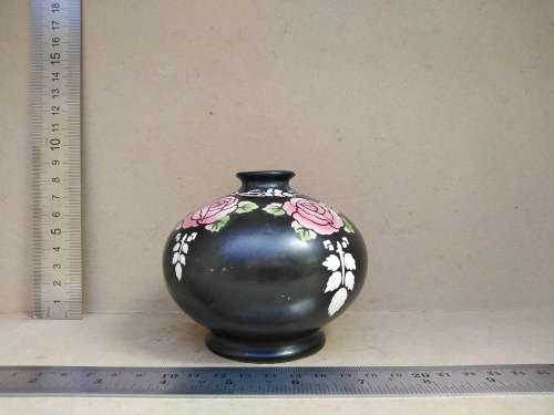 Antique! Shelley England - Rose - Art Deco Style - 1912 - 1920 - Matte Black - Small Roself Vase