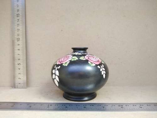 Antique! Shelley England - Rose - Art Deco Style - 1912 - 1920 - Matte Black - Small Roself Vase