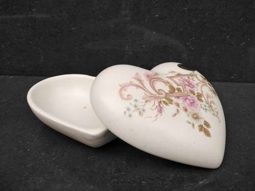 Vintage! Crescent Potteries - Mid Century - Floral - Large Heart Shaped - Trinket Box