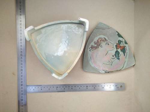 Vintage! EM - Studio Pottery - Hand Painted - Partially Glazed - Triangular Trinket/Jewelry Box