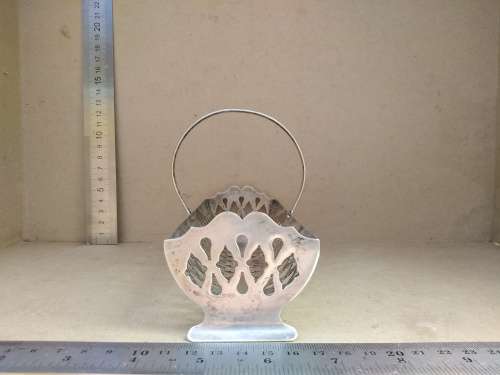 Vintage! Yeoman Plate - England - Silver Plated -  Bread Basket Circa 1950`s -1960`s