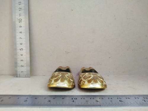 Vintage! Pair Of Etched Enamaled Brass Slipper Ashtrays Made In India