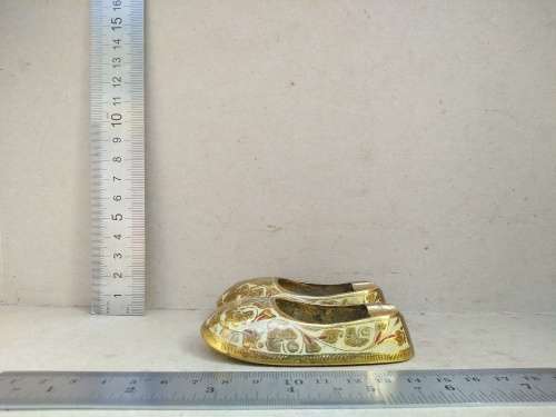 Vintage! Pair Of Etched Enamaled Brass Slipper Ashtrays Made In India