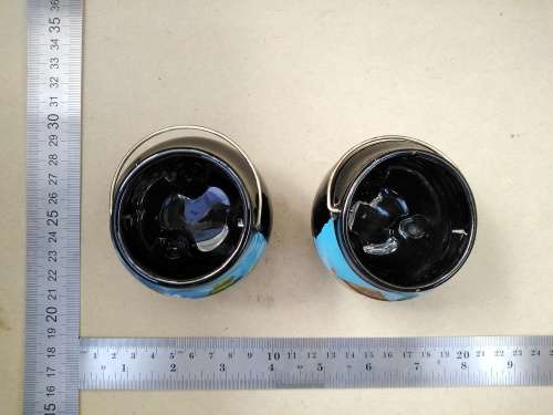 Vintage! Ceramic Mini Three Legged  African Potjie Pot Themed Ornaments