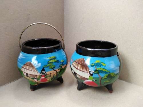 Vintage! Ceramic Mini Three Legged  African Potjie Pot Themed Ornaments