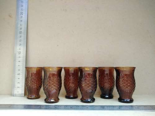 Vintage! Gold / Amber Eagle Decanter With 6 Glasses