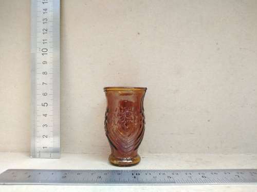Vintage! Gold / Amber Eagle Decanter With 6 Glasses