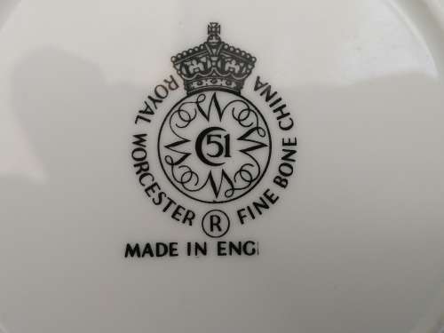 Vintage! England - Royal Worcester -  Bone China - Small Pin Dish With Flowers (In original Box)