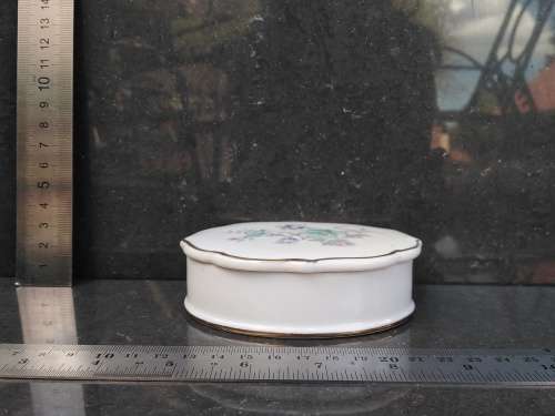 Vintage! Porcelain - Floral With Gold Gilded Edge - Trinket Box