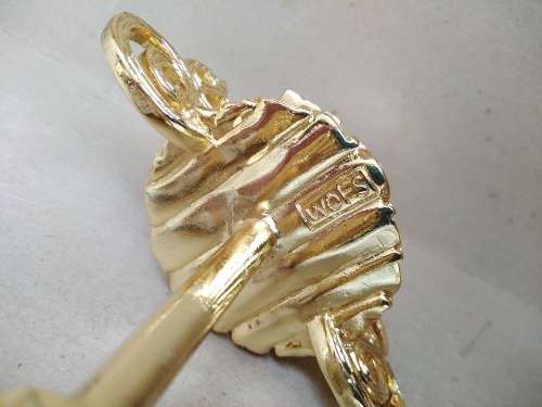 Feng Shui Heavy Brass Gold Plated Victory Banner Paperweight Screw Off Bottom