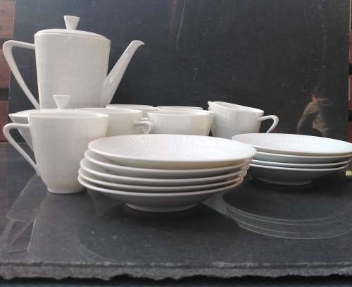 Vintage! Hans Achtziger - Bevaria Germany - Hutschenreuther Selb - Midcentury Demitasse Coffee Set
