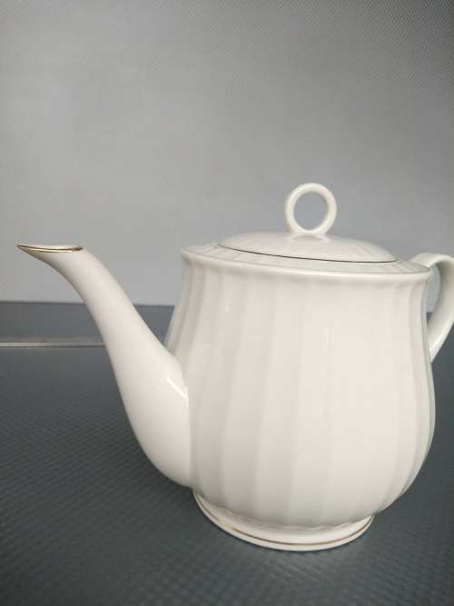 Vintage! German - Bavaria - TRISA - Fine Porcelain - Tea Pot And Sugar Bowl