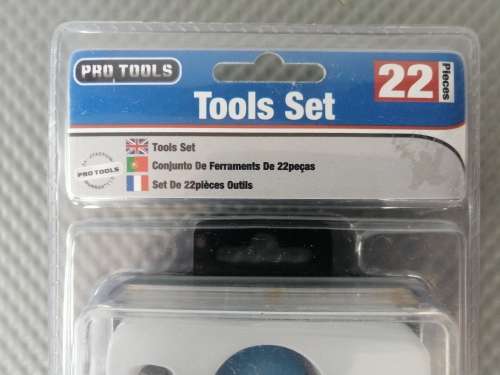 CRAZY R1 - Go Nuts! Pro Tools 22 Piece  (Socket and bits set)