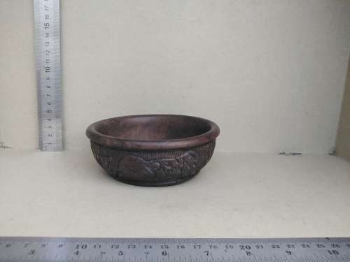 Africana! Hand Made - Small Carved Wooden Bowl - Giraffe / Rhino / Elephant