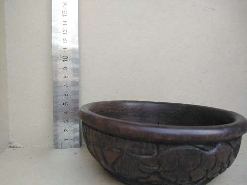Africana! Hand Made - Small Carved Wooden Bowl - Giraffe / Rhino / Elephant