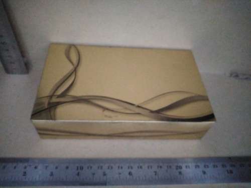 Vintage! Rectangular Hinged Gold Toned Tin Trinket Box