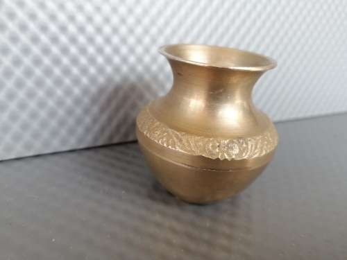 Vintage! Miniature Brass Vase With Etched Flowered Pattern.