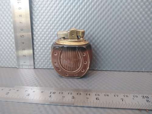 Vintage!  Ceramic Lighter