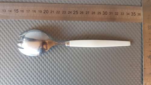 Vintage! Japan - Salad Serving / Soup Set - Stainless Steel With Blue Willow Design.