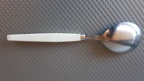 Vintage! Japan - Salad Serving / Soup Set - Stainless Steel With Blue Willow Design.