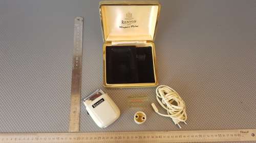 Vintage! ENGLAND - Ronson Supertrim Electric Shaver