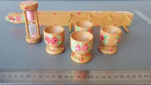 Vintage! Hand Painted - Folk Art - Treenware -  Wooden Egg Cup Set With Timer