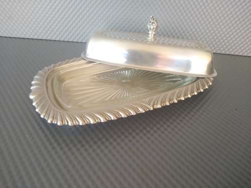 Vintage! Silver Plated Butter Dish With Lid & Glass Inner.