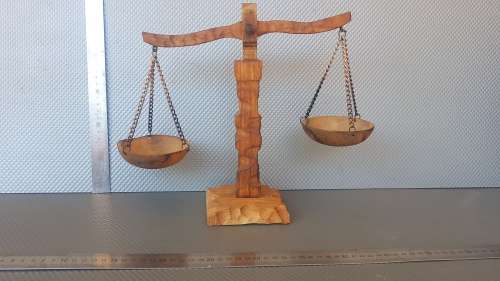 Vintage! Folk Art - Carved Wooden - Balance Scale