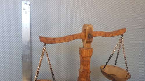 Vintage! Folk Art - Carved Wooden - Balance Scale