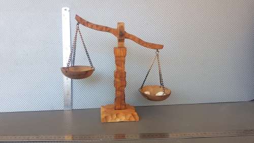 Vintage! Folk Art - Carved Wooden - Balance Scale