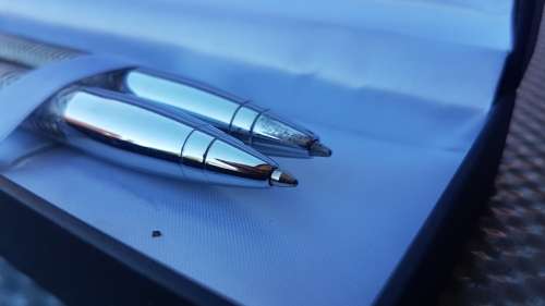 Vintage! Wire Braided Metal Pen And Pencil Set