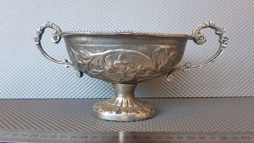 Vintage! Footed Bowl Silver Plated With Repousse Floral Detail
