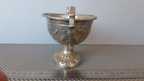 Vintage! Footed Bowl Silver Plated With Repousse Floral Detail