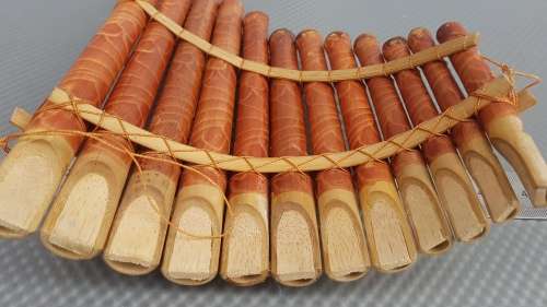 Indonesian - Handmade - Pan Flute / Sampona - Decorative Musical Instrument
