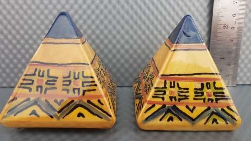 Vintage! - Hand Painted - Signed - Ceramic - Pyramid - Salt And Pepper Shakers
