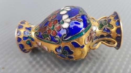 Vintage! Chinese Cloisonné Enamel - Miniature Vase w/handles