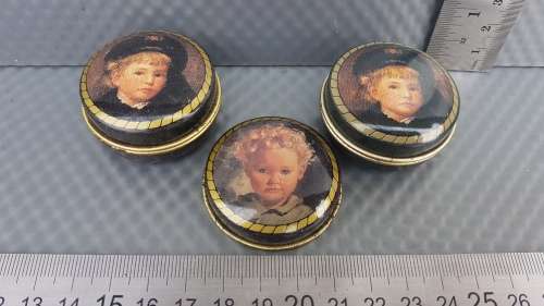 Vintage Bentley`s of London Chocolats A L`Orange Round Small Enjoy Tin 14g