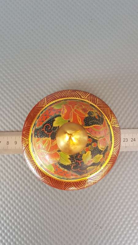 Vintage! Early-Mid Century Chinese Satsuma Style Vase.