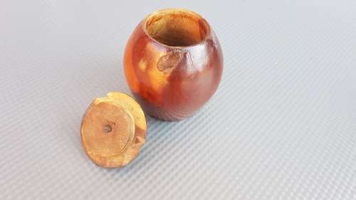 Vintage!  Wooden Pot-Barrel Vanity Pot With Lid.