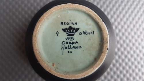 Vintage! Art Deco Gouda Regina Pin Dish