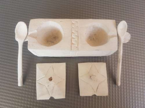 Quaint Hand Made Wooden Sauce Holders With Lids & Spoons. (Repaired)