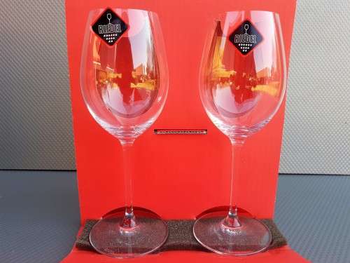 NEW! - Riedel Vinum Sauvignon Blanc Glasses, Set of 2, made of over 24% lead crystal